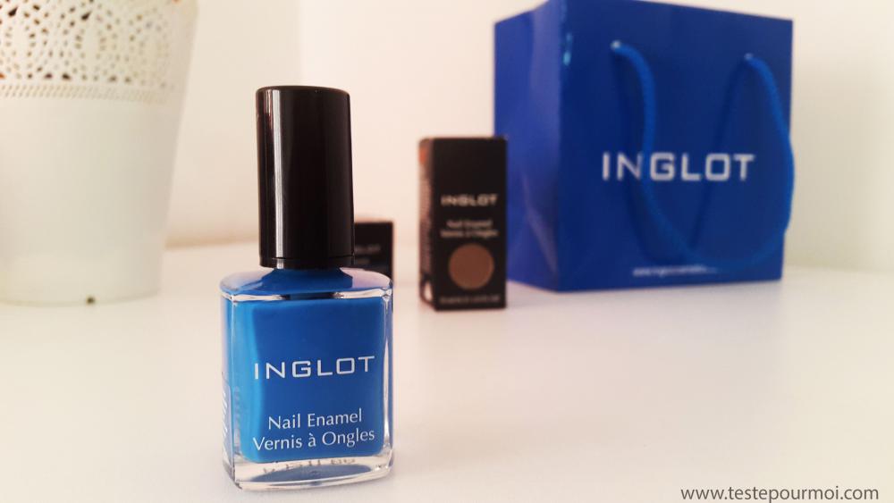 vernis-bleu-nail-lacquer-inglot.jpg