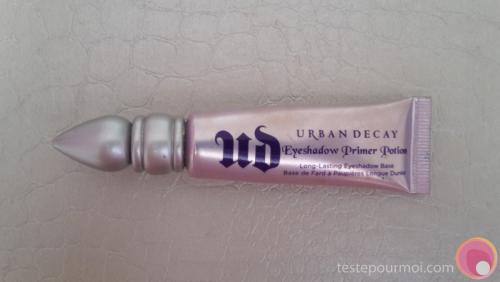 Eyeshadow Primer Potion, la base à paupières qui déchire!