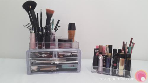 Les rangements en acrylique ou plexiglas transparent pour mon coin Makeup